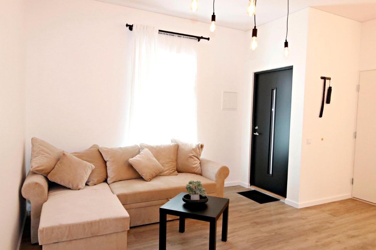 Minimalist Studio Old Town Apartments By Hostlovers Kaunas Luaran gambar